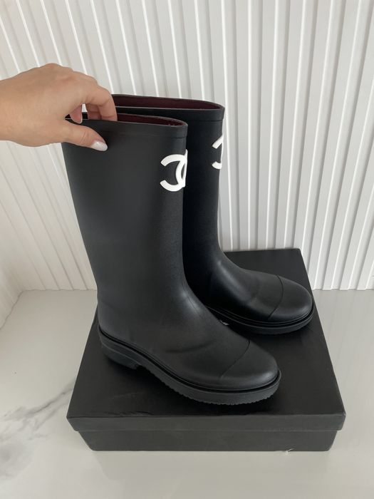 Гумові чоботи в наявності Chanel сапоги резиновые Шанель