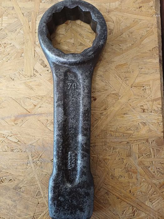 Klucz udarowy do podbijania SANDVIK BELZER. 70 mm