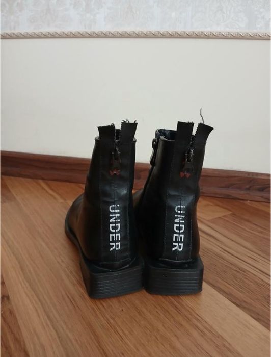 Шкіряне жіноче взуття