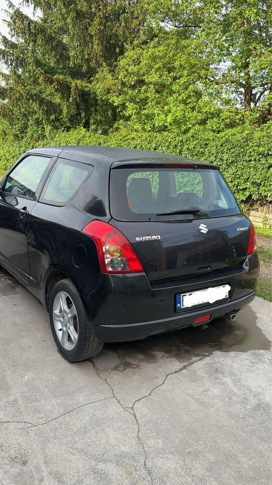 Suzuki swift 1.3