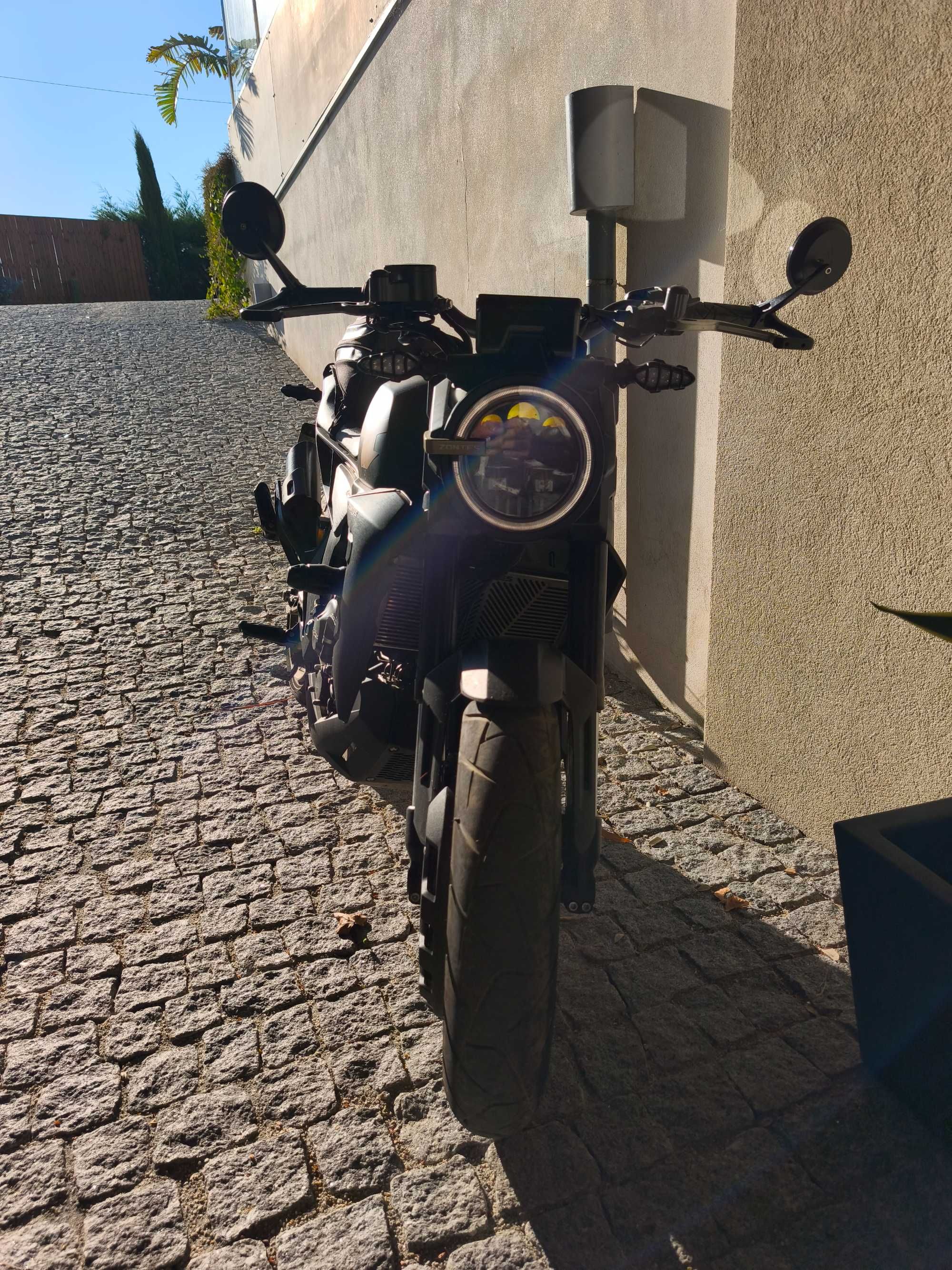 Zontes GK350 como nova