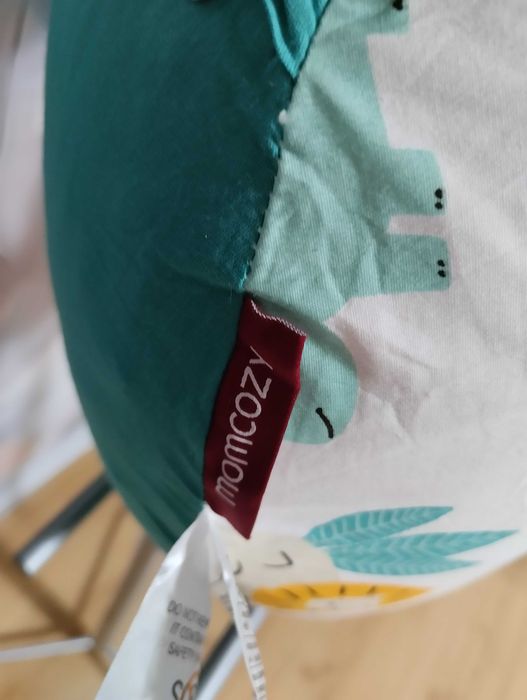 Momcozy Poduszka do karmienia z obramowaniem ergonomiczna z paskiem
