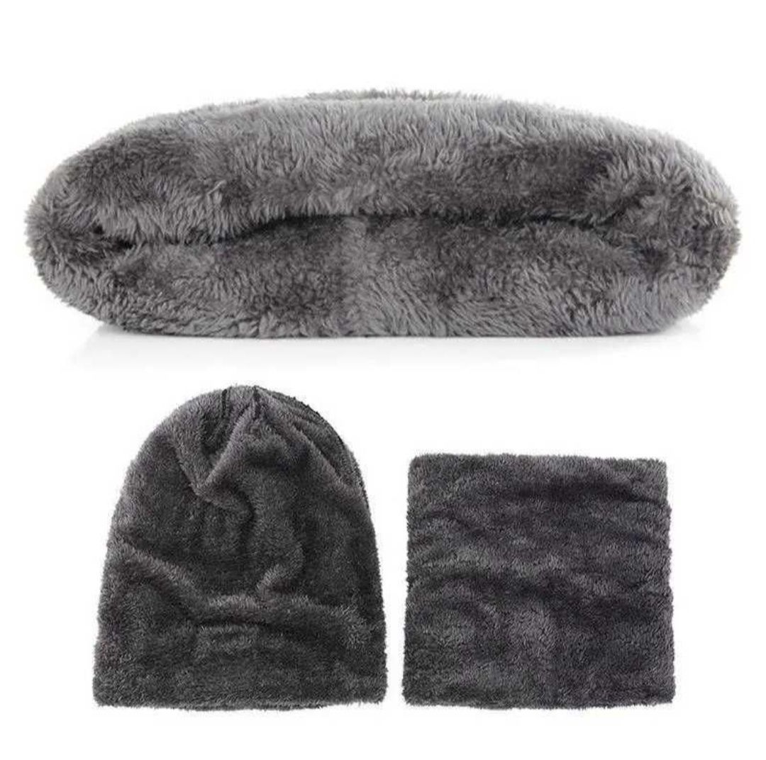 Зимова шапка з хомутом
