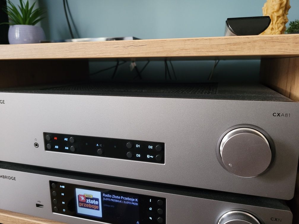 Cambridge audio cxa81