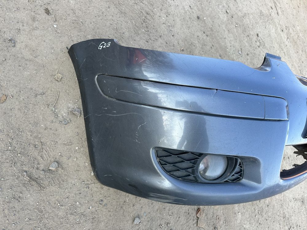 Передній бампер Toyota Yaris II Тойота Яріс 2 2006—2009