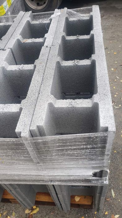Блок бетонний  опалубка незнімна в наявності