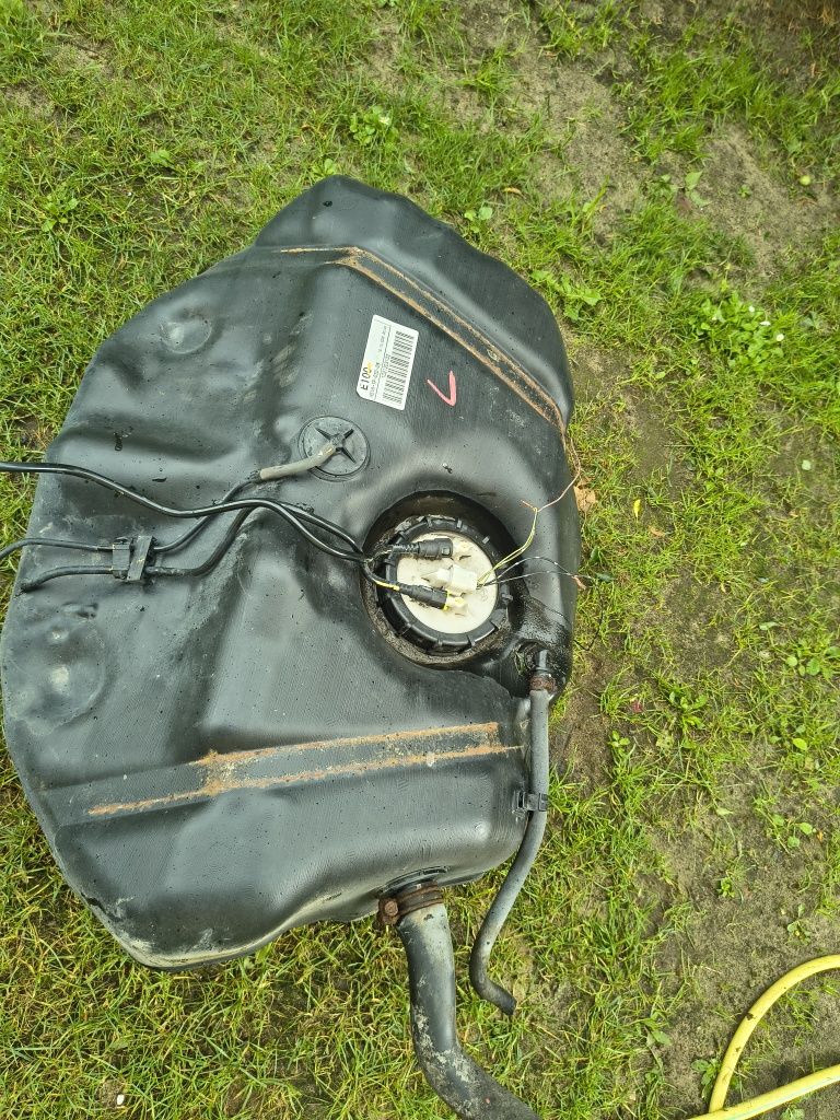Bak, pompa paliwa Accord 6 vi 1.8