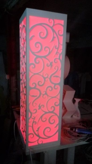 serce z żarówkami LED wesele