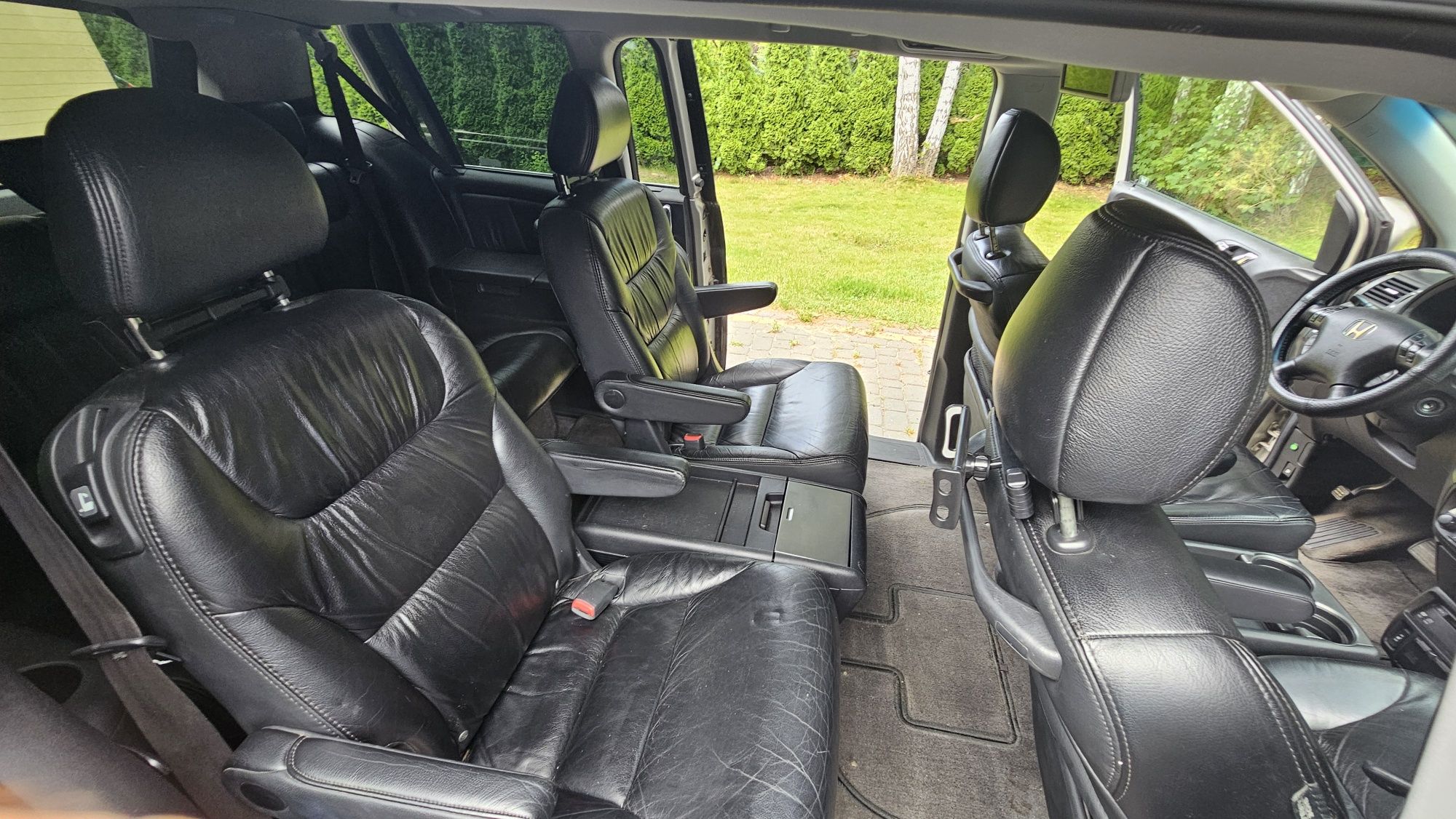 Honda Odyssey Touring LPG, Najbogatsza wersja