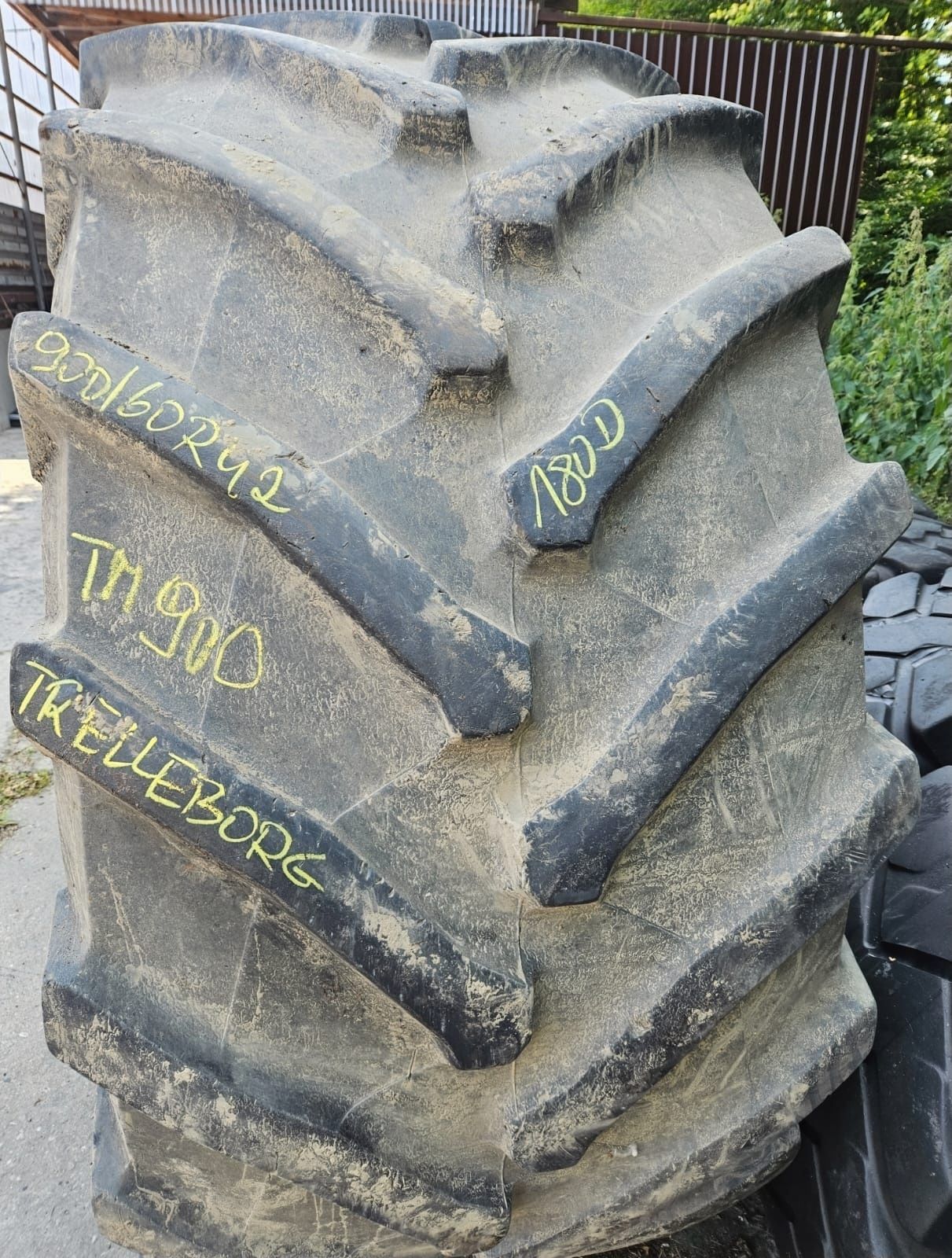 Opony rolnicze 900/60R42 Trelleborg