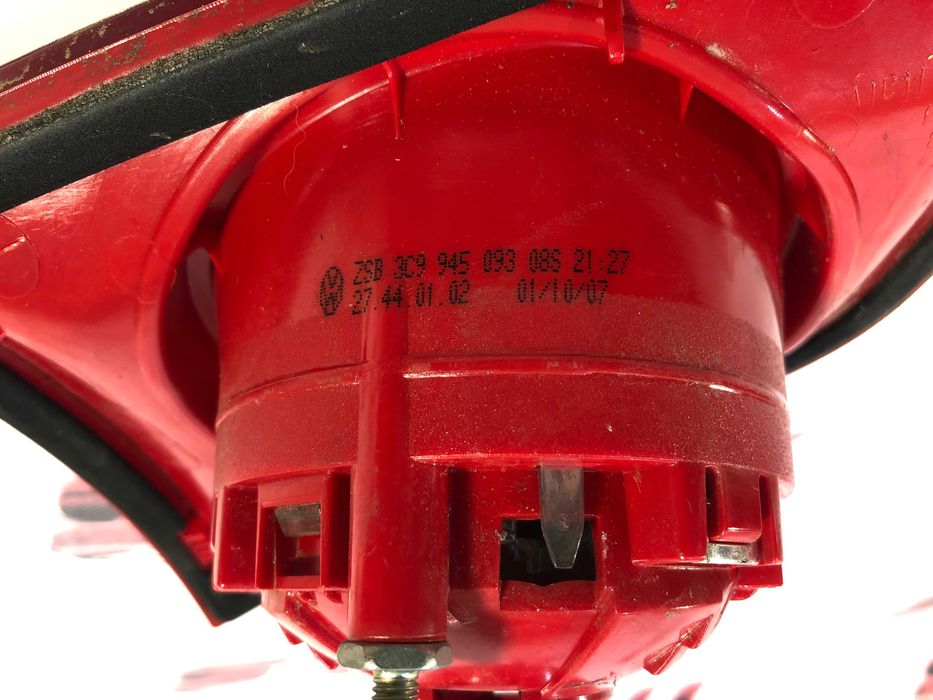 Farolim da Mala VOLKSWAGEN PASSAT B6 VARIANT CARRINHA ESQUERDO ORIGINA