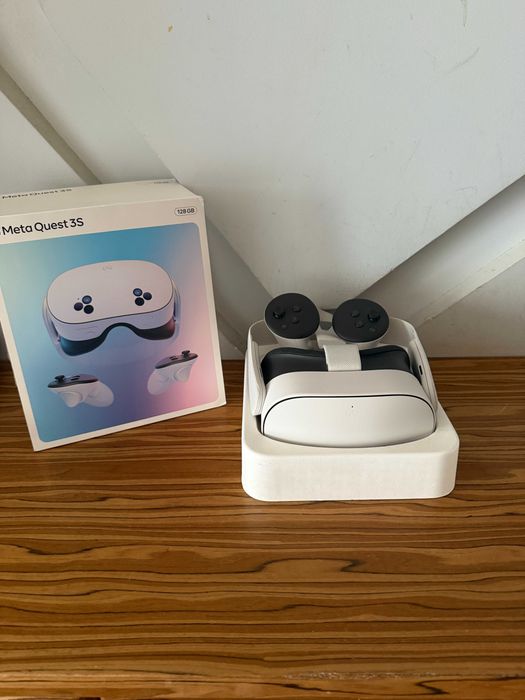 Gogle Meta Oculus Quest 3S 128GB VR wirtualna rzeczywistość Okulary