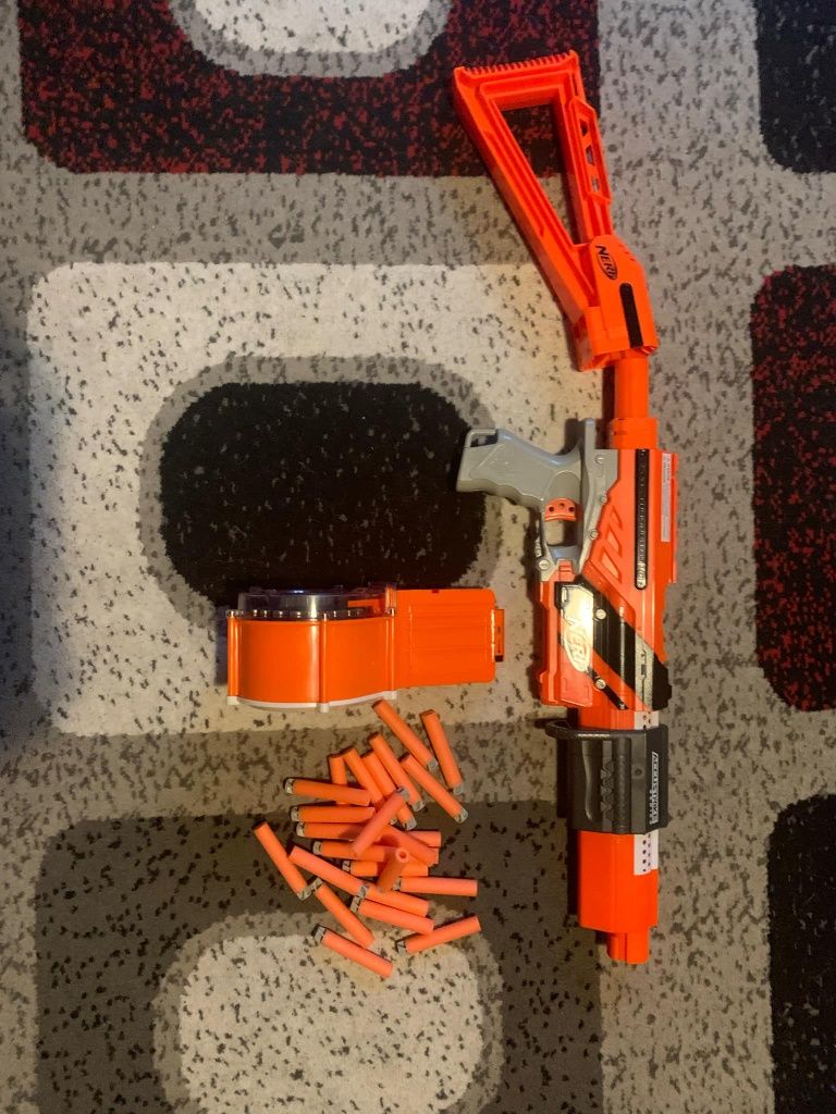 Pistolet Nerf Accustrike alpha trooper