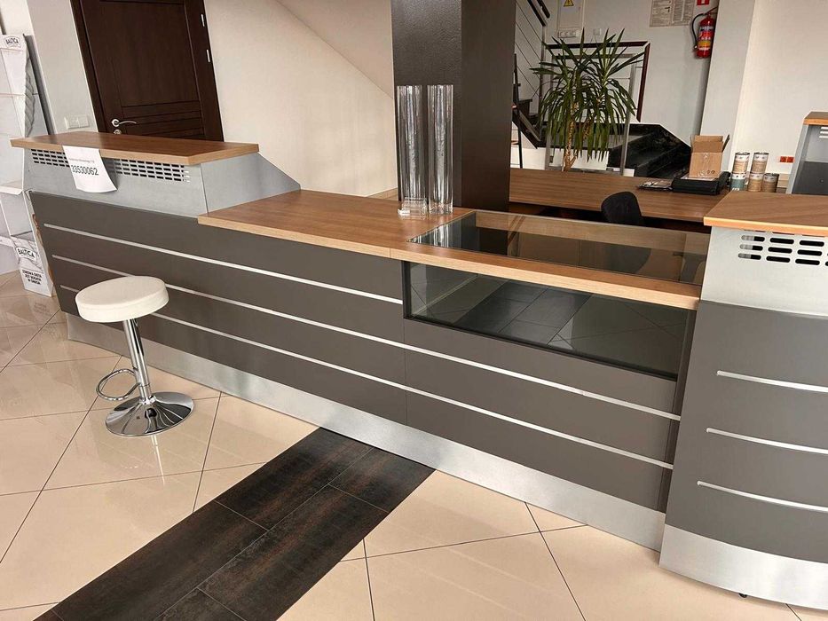 LADA RECEPCYJNA Stan bardzo dobry super okazja