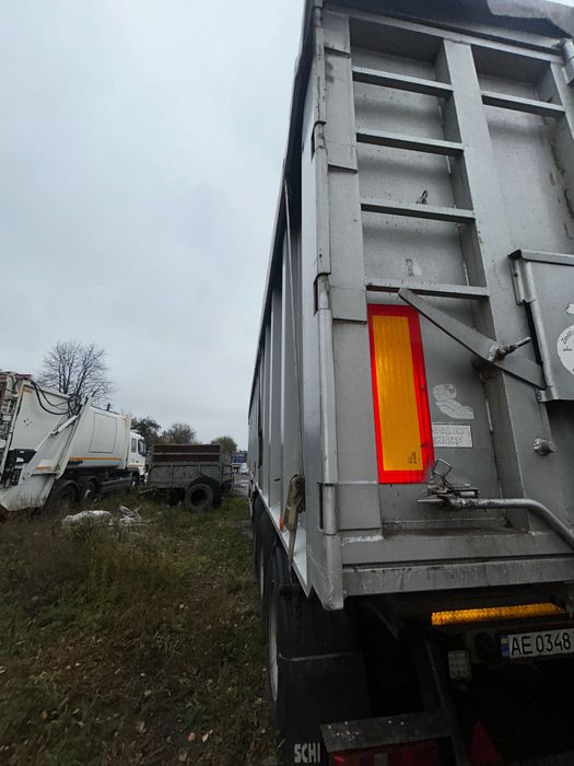 Самоскид напівпричіп