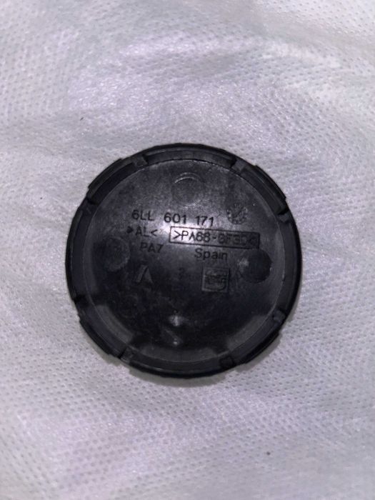 4x oryginalne dekielki Seat 6LL601171 nowe