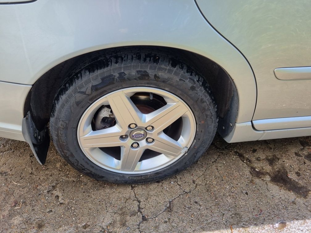Volvo V 50 2.0 dizel sprowadzone ze Szwecji ,zarejestrowany