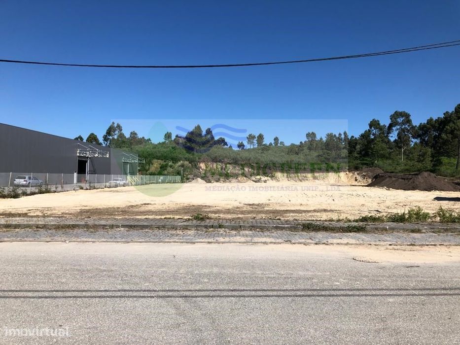 Lote Industrial | Zi De Calvela Em Vale De Cambra