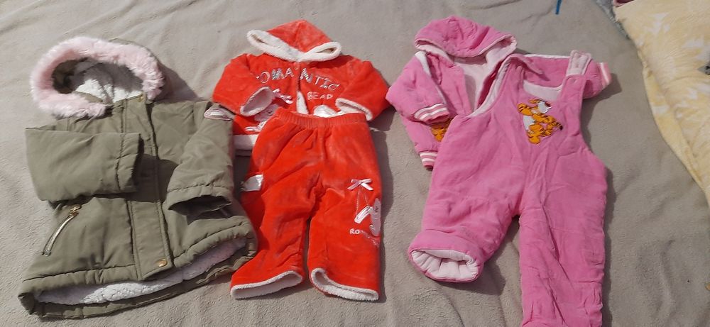 Весняні комбези,демі  куртки  на дівчинку на 6-9-12 міс 2,3,4 роки
