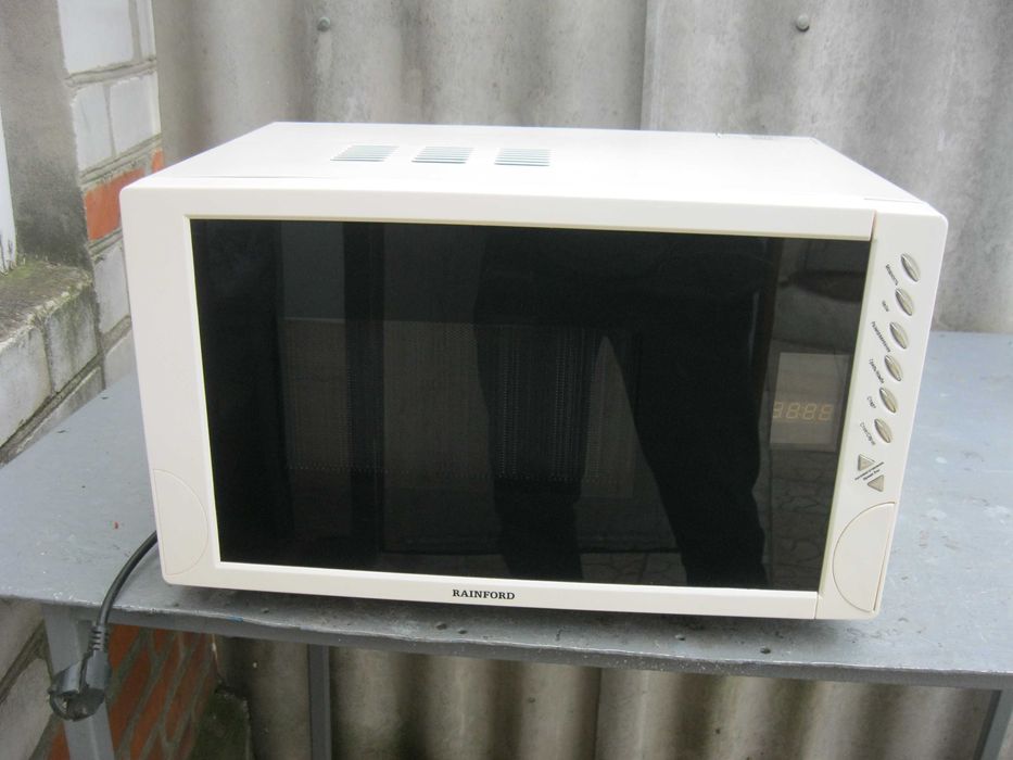 Продам микроволновку