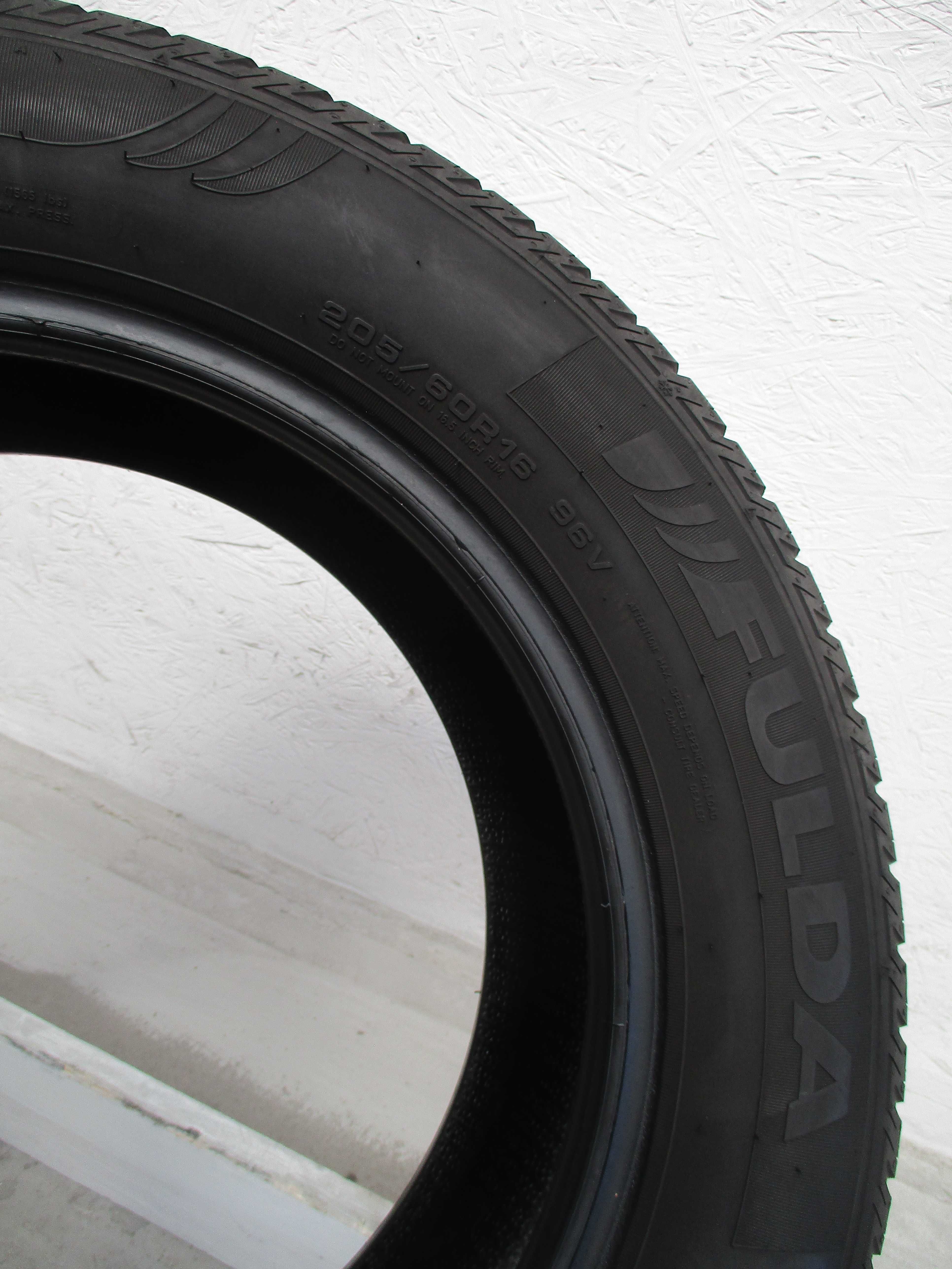 1x 205/60r16 Fulda Multicontrol 6,4mm 19r.