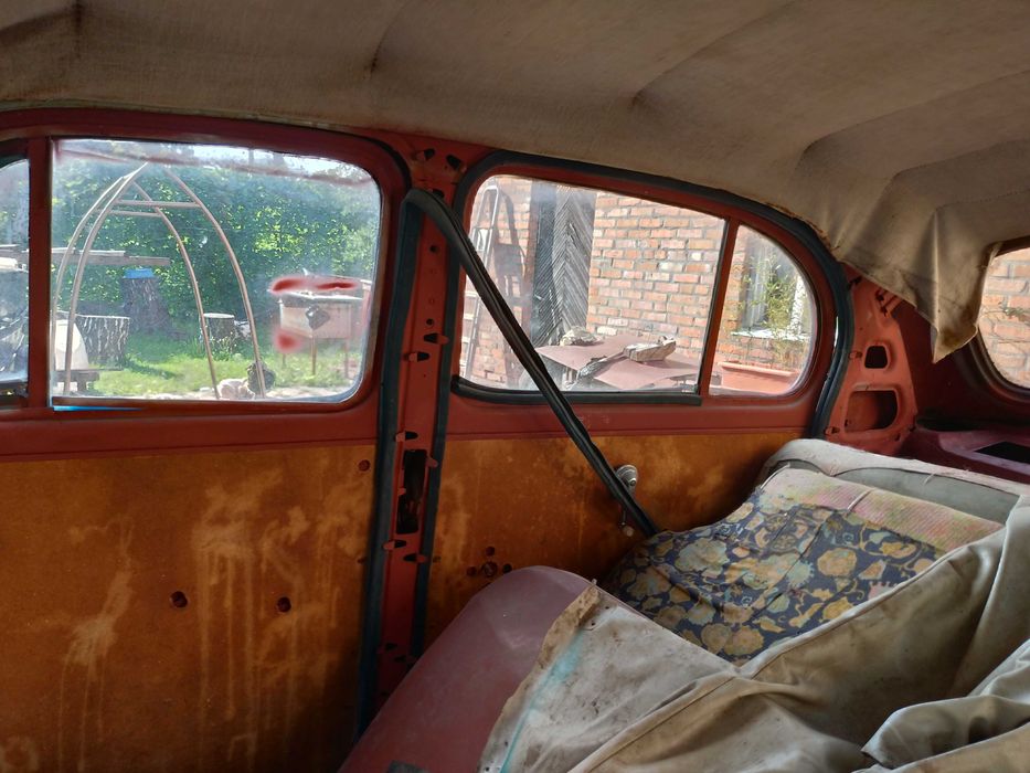 Кузов Москвич 403 під реставрацію