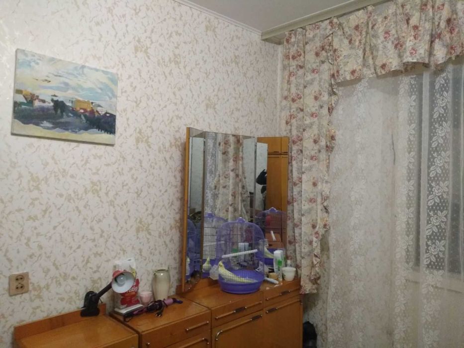 Сдам подселение девушке БЕЗ ХОЗЯЕВ на Позняках ул. Драгоманова