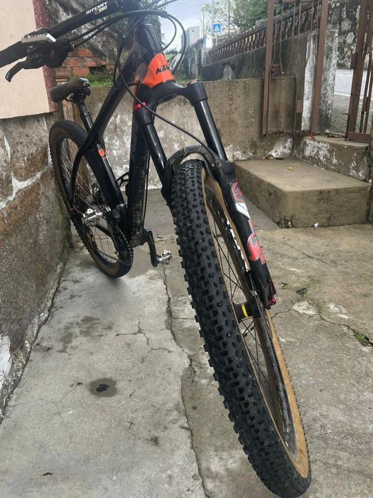 Bicicleta ktm carbono