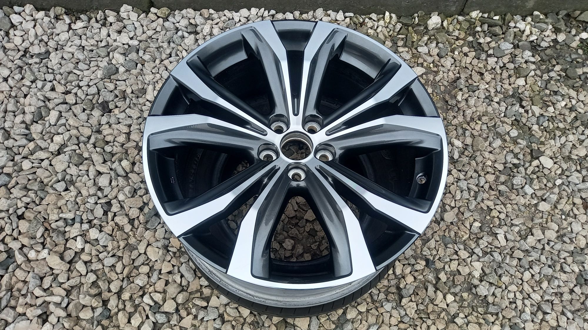 Oryginalna Felga Lexus 20" 5x114.3 8J ET 30 1szt