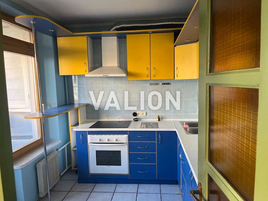 Без %. Продам 3-комн. квартиру, р-н Оболонь, ул. Приозёрная 2Б