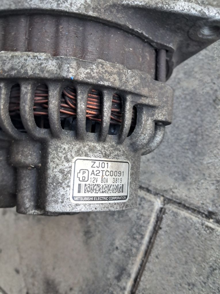 Alternator Mazda 3 BK rok 2004 benzyna 1.6 16v