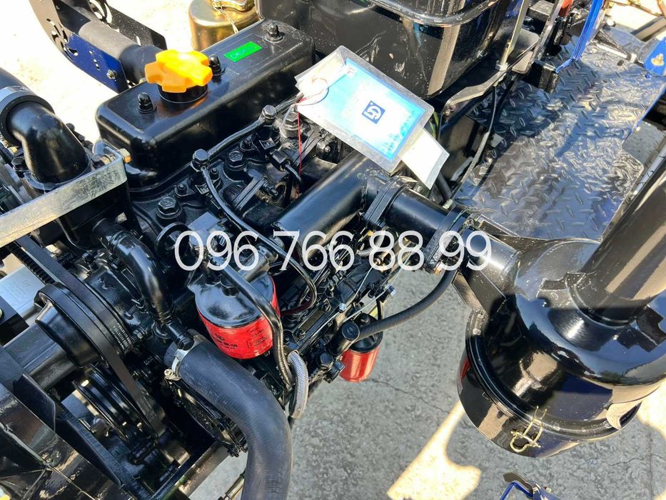 В наявності Трактор Синтай ХТ 244L XINGTAI  BULAT Новий