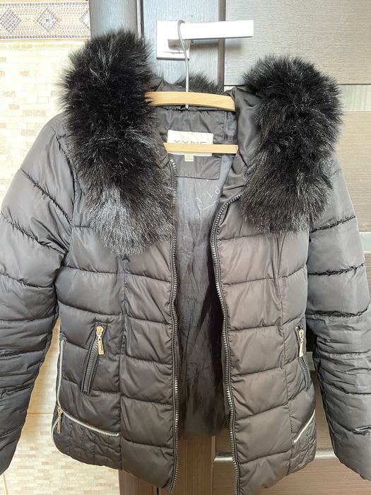 Куртка жіноча