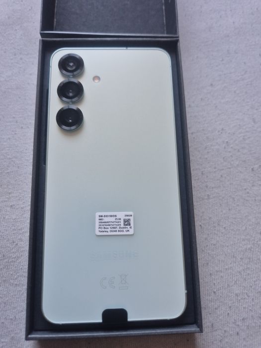 Samsung galaxy s25 256GB
