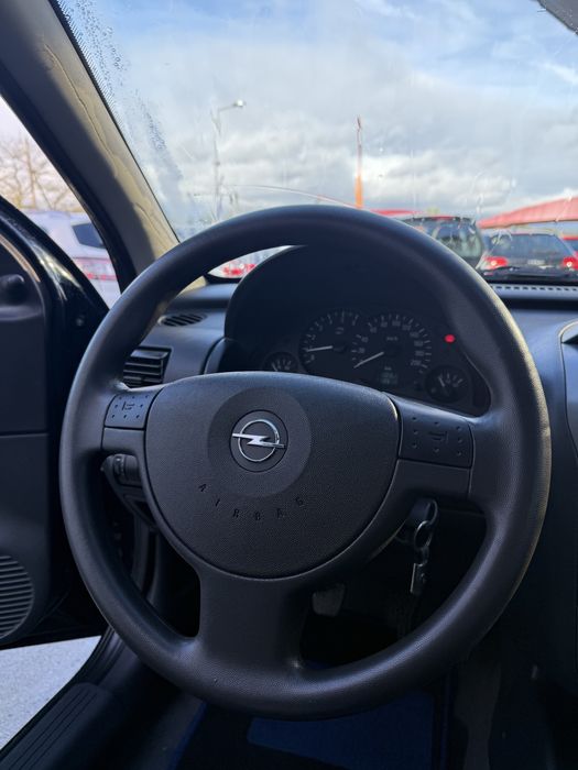 Opel Corsa C - 1.3 CDTi