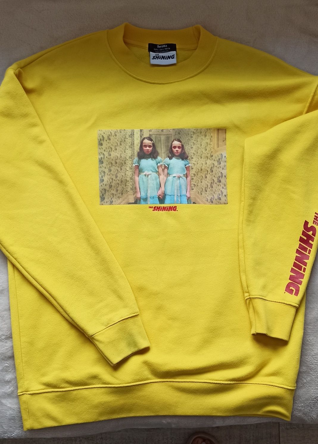 Bluza S Bershka oversize the Shining