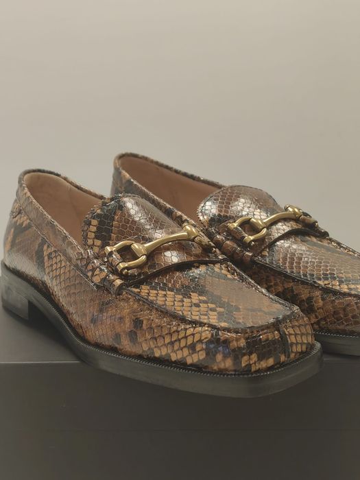 Sapatos Uterqüe em pele