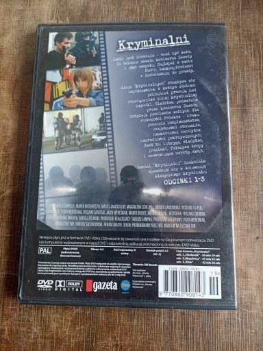 Serial: Kryminalni, sezon 1, płyta 1, odc. 1 do 3, dvd