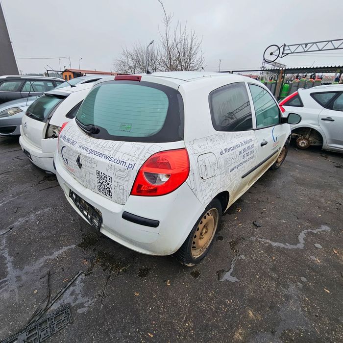 Renault Clio III 2009r 1.2b na części