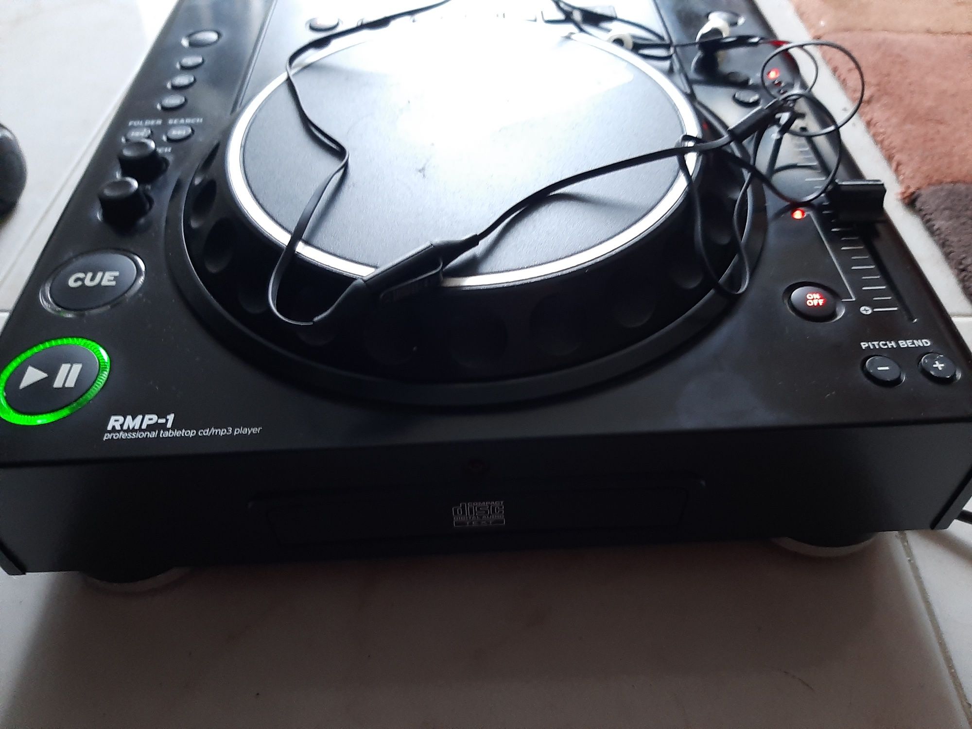 Aparelho som DJ marca reloop com cd impecavel