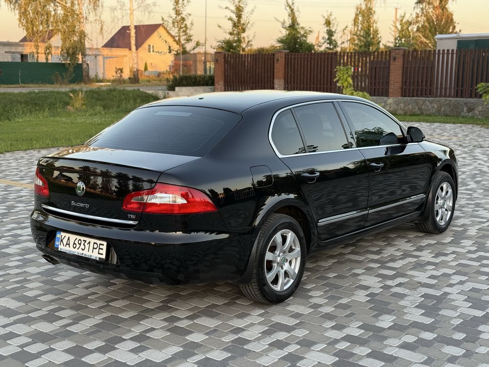 Skoda Superb 2011 1.8TSI