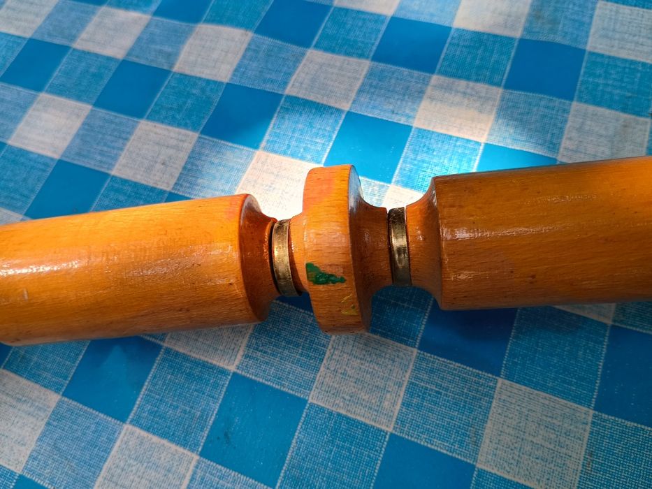 Drewniana lampa wisząca