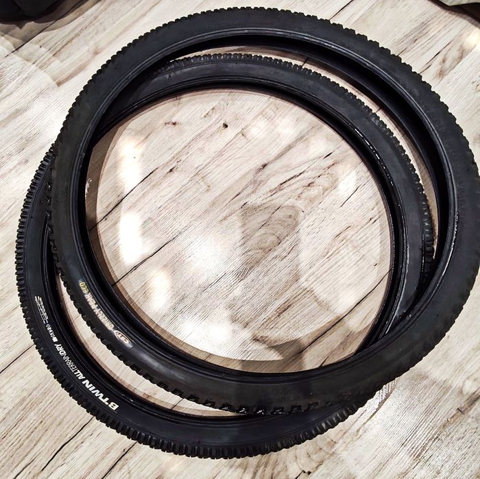 Opony rowerowe rozm.26