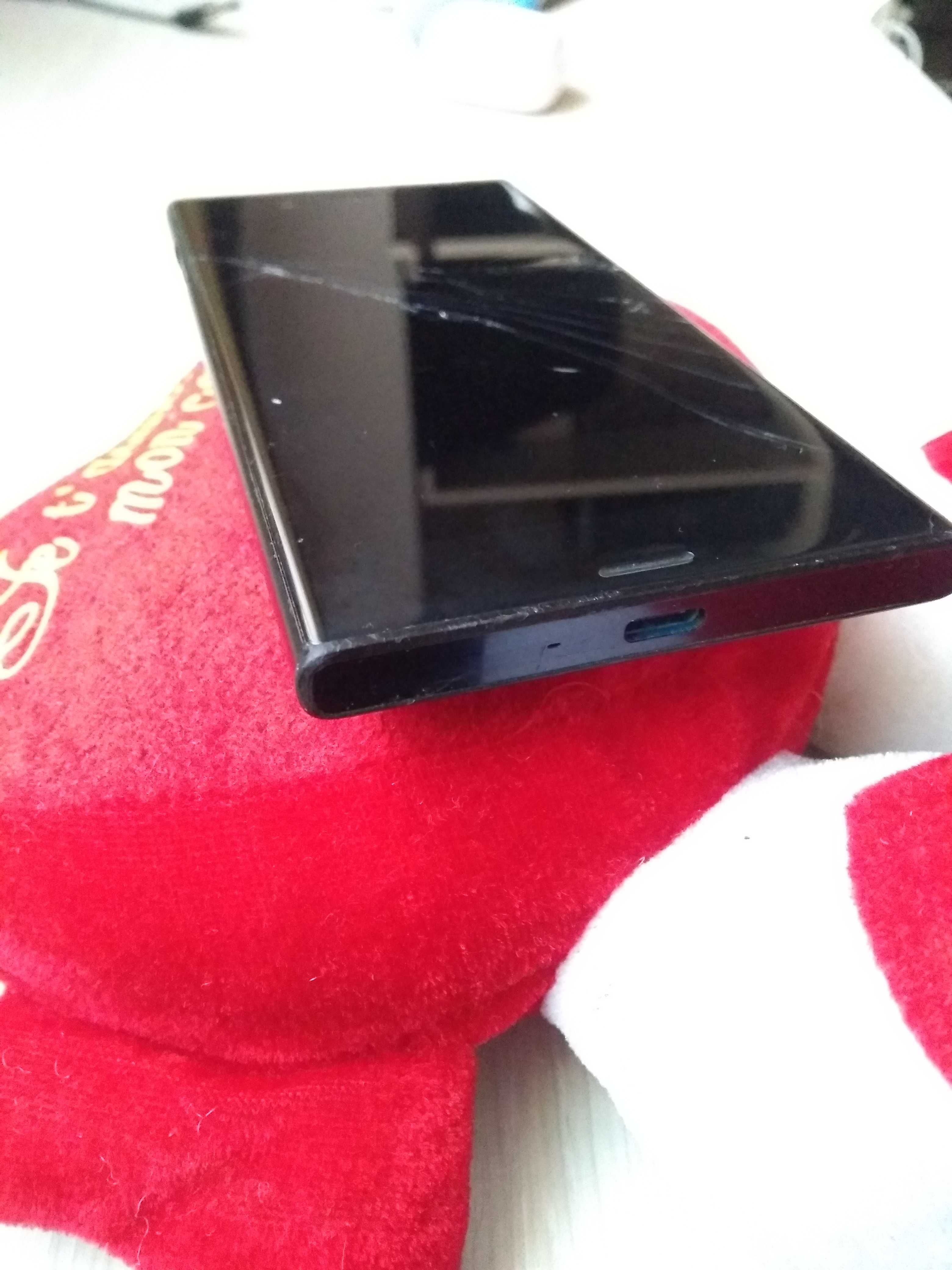 Смартфон, телефон Sony Xperia XZs 4/32GB  (G8231)