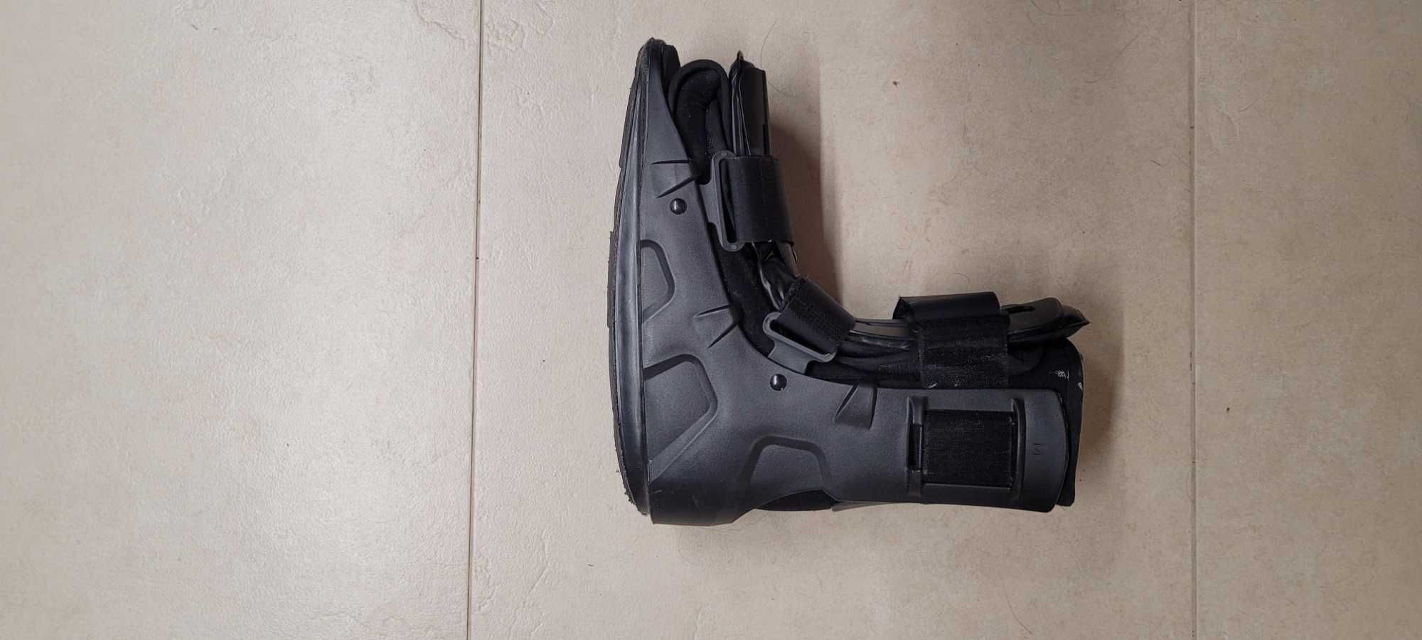 orteza Qmed Solid Walker Medium