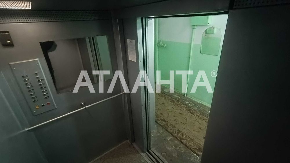 Двухкомнатная квартира на Таирова, ул. Ильфа и Петрова