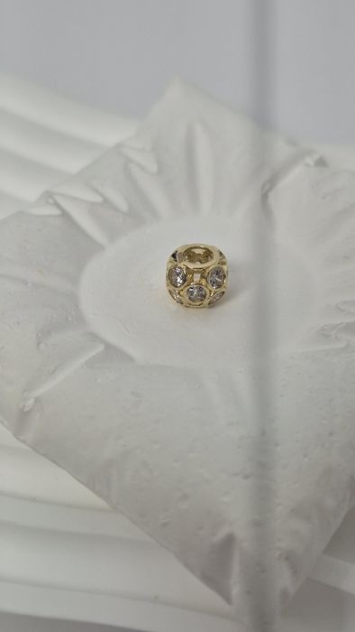 Nowy złoty charms do bransoletki typu Pandora kulka cyrkonie 585