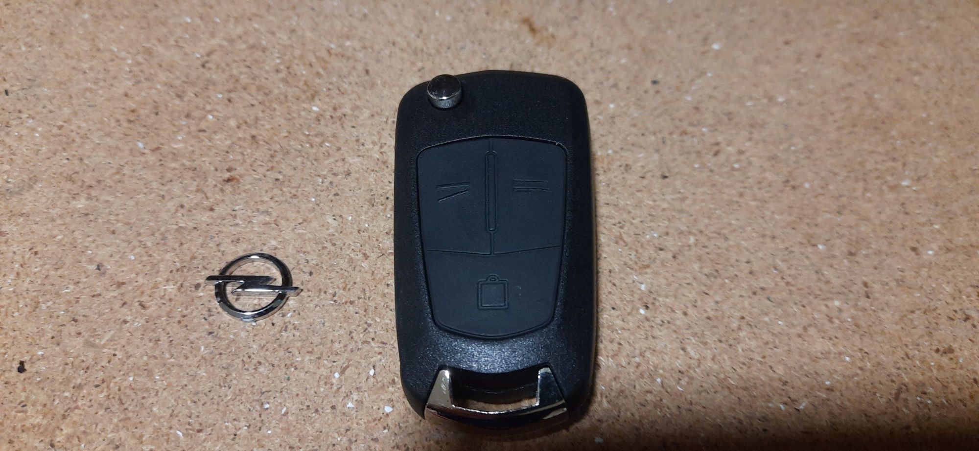 Chave Opel 3 botões nova