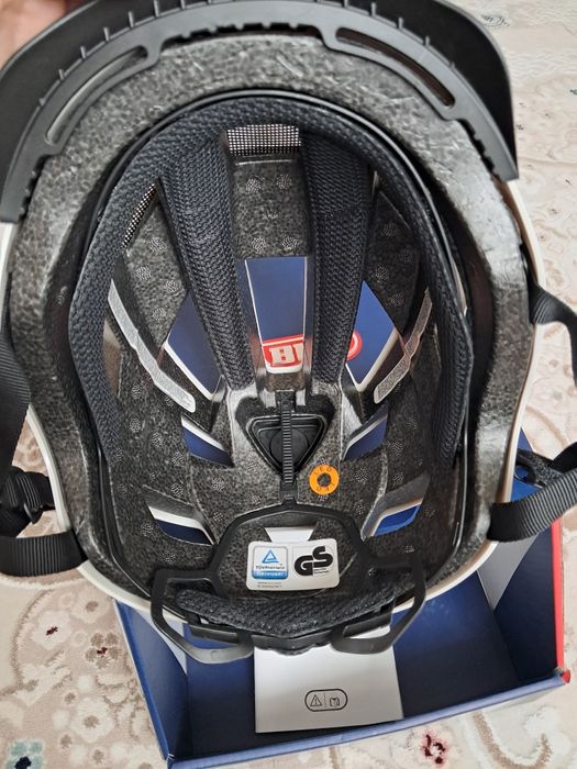 Шолом ABUS HYBAN 2.0 новий!