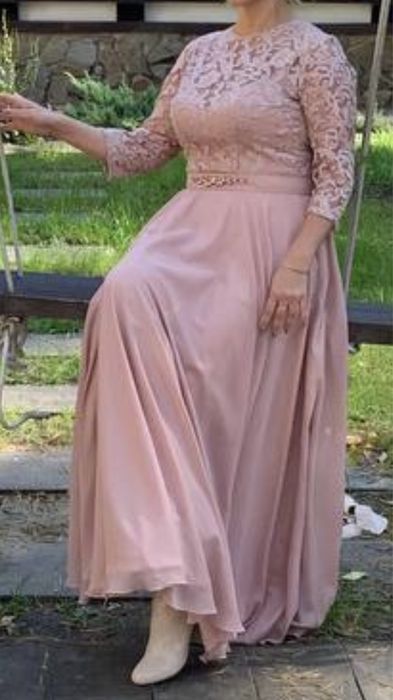 Вечернее, нарядное платье